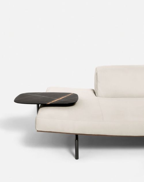 Living Divani 低调优雅，演绎当代家具的艺术